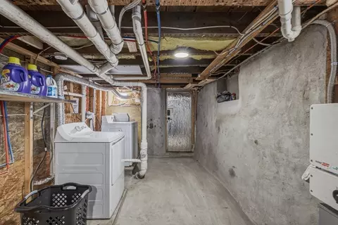 63 Brow St, Fall River, MA 02721 photo 37