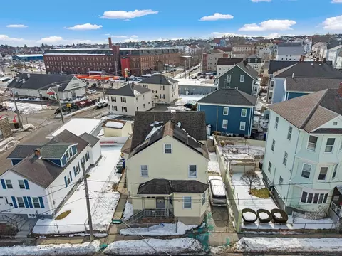 63 Brow St, Fall River, MA 02721 photo 2
