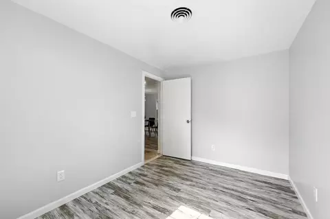 73 Timber Ln, Springfield, MA 01119 photo 16