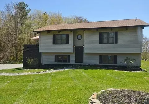 1828 E Otis Rd, Otis, MA 01253