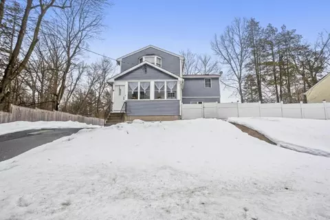 Exterior - 8 Putnam St, Springfield, MA 01109 photo 2 of 8