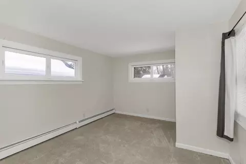Bedroom - 8 Putnam St, Springfield, MA 01109 photo 5 of 5
