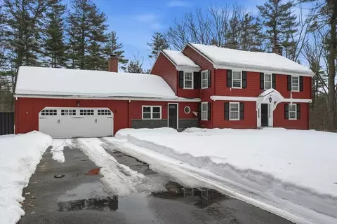 53 Woodcrest Rd, Boxford, MA 01921