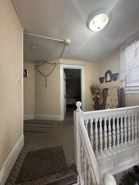 158 Bowles St, Springfield, MA 01109 photo 10