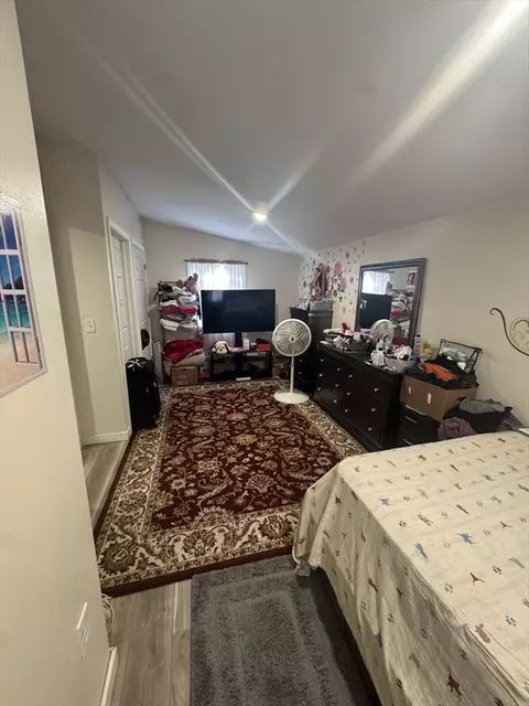 158 Bowles St, Springfield, MA 01109 photo 7