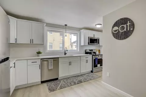 172 Belmont Ave, Springfield, MA 01108 photo 2