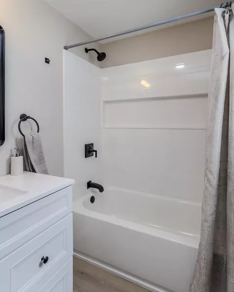 172 Belmont Ave, Springfield, MA 01108 photo 11