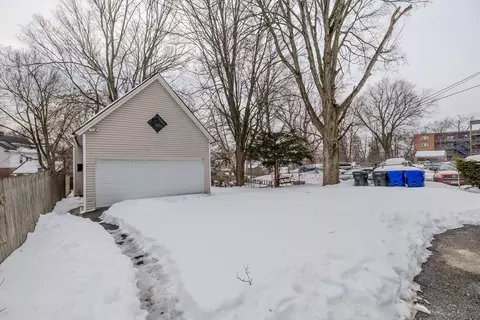 172 Belmont Ave, Springfield, MA 01108 photo 35