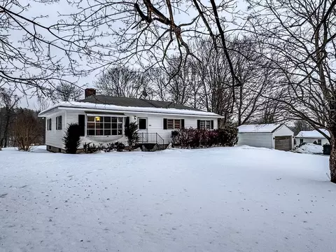 858 N Woodstock Rd, Southbridge, MA 01550