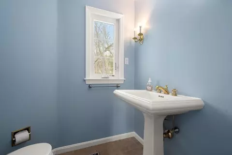 173 Conant Rd, Weston, MA 02493 photo 12
