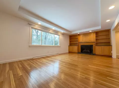 16 Crest Dr, Dover, MA 02030 photo 3