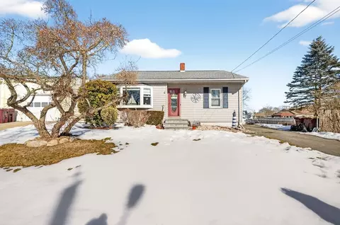 23 Coury Dr, Acushnet, MA 02743