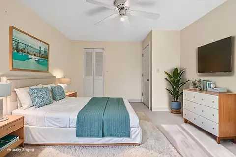Bedroom - 5 Washington St #D4, Reading, MA 01867 photo 2 of 4