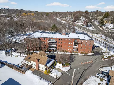 View/Area - 5 Washington St #D4, Reading, MA 01867 photo 1 of 1