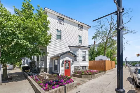5 Mason St, Everett, MA 02149