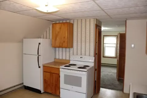 113 Pleasant St, Gloucester, MA 01930 photo 2