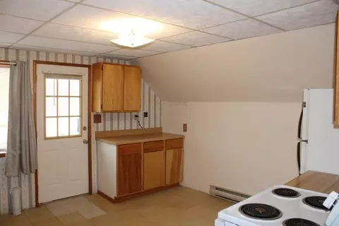 113 Pleasant St, Gloucester, MA 01930 photo 3