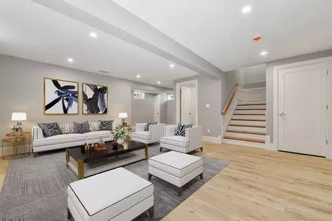 Living - 134 Hillside Ave #134, Needham, MA 02494 photo 5 of 5