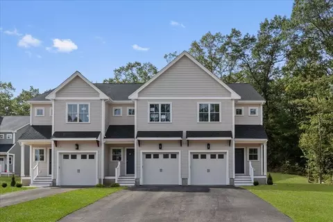 80 Uncas Ave #1, Franklin, MA 02038