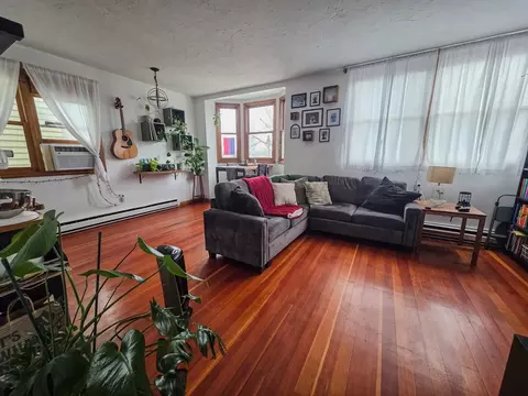 390 Centre St, Boston, MA 02130 photo 2