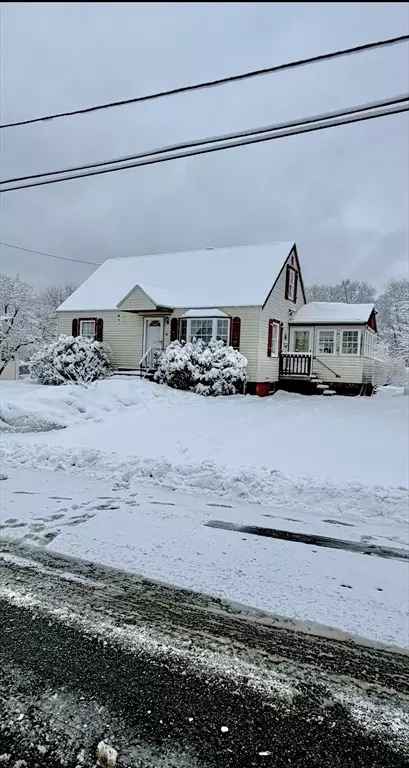 70 Faith Ave, Dracut, MA 01826