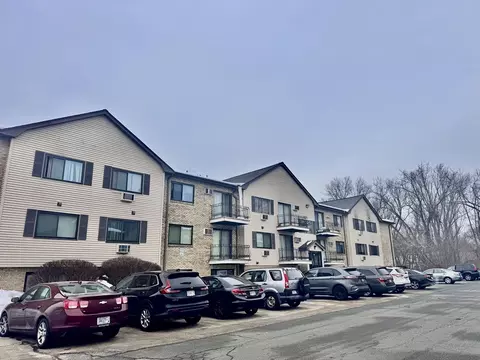 311 Pawtucket Blvd #3, Lowell, MA 01854