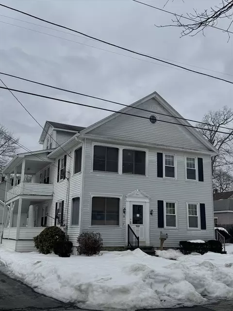 88 Highland St, Southbridge, MA 01550