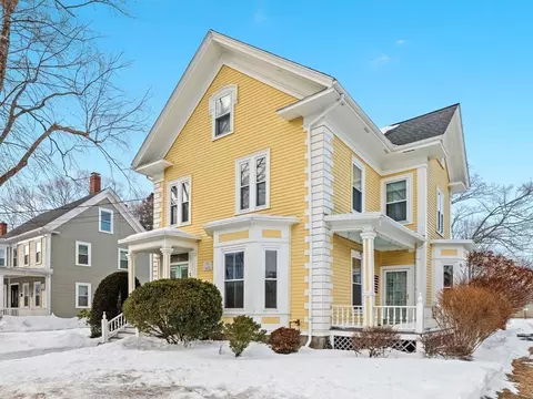 5 Holten St, Danvers, MA 01923 photo 2