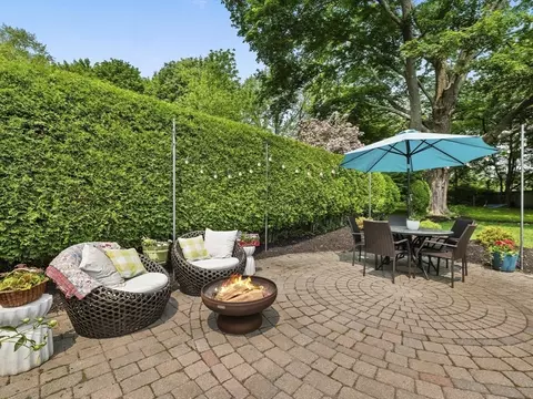 5 Holten St, Danvers, MA 01923 photo 39
