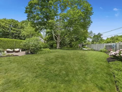 5 Holten St, Danvers, MA 01923 photo 41