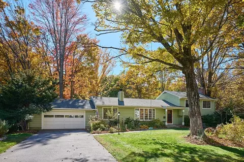 44 Sheffield Ln, Florence, MA 01062