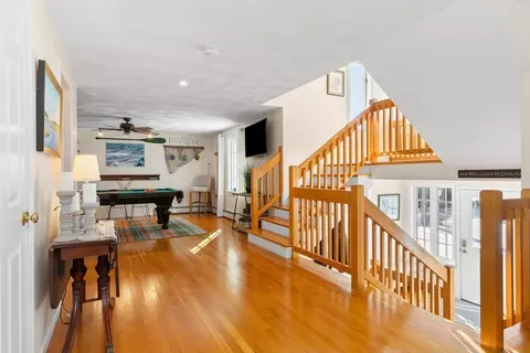 2 Breezy Point Rd, Gloucester, MA 01930 photo 19
