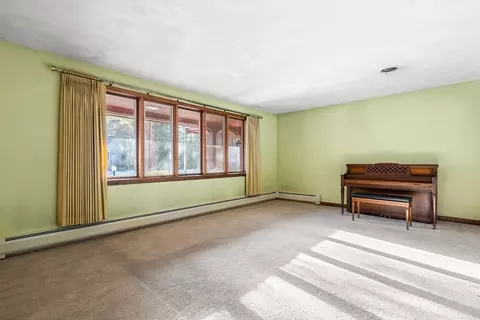Living - 26 Nottingham Dr, Raynham, MA 02767 photo 1 of 10