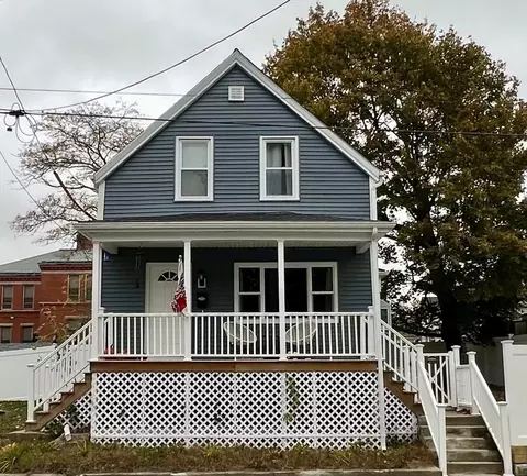 5 Tilton St, New Bedford, MA 02740