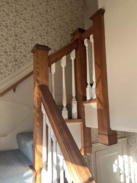 Entry Way - 169 Whitmarsh Ave, Worcester, MA 01606 photo 2 of 2