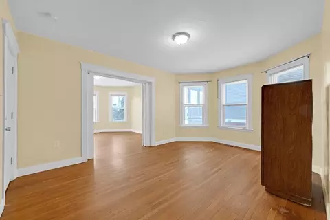 31 Boardman St, Worcester, MA 01606 photo 8