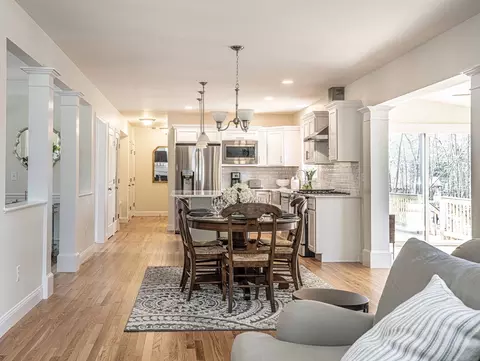 Dining - 678 Pine St, Raynham, MA 02767 photo 4 of 4