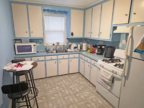 3-15 Edgemond St, Fall River, MA 02723 photo 8
