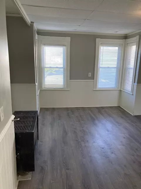 94 Snell St, Fall River, MA 02721 photo 10