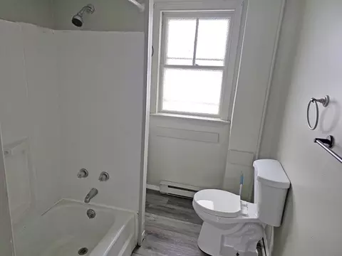 150 Forest St, Fall River, MA 02720 photo 8