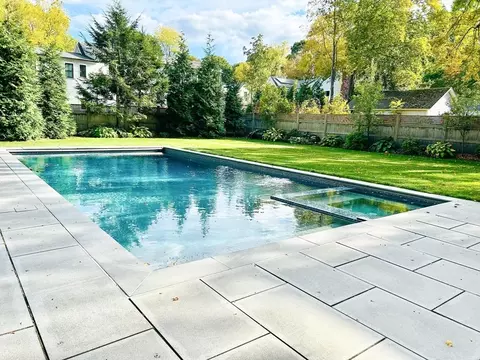 Exterior - 165 Everett St, Concord, MA 01742 photo 2 of 7