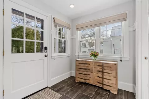 Entry Way - 165 Everett St, Concord, MA 01742 photo 3 of 4