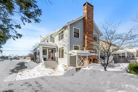 Exterior - 165 Everett St, Concord, MA 01742 photo 6 of 7