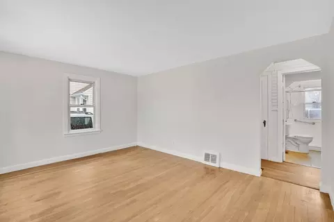 Living - 33 Drexel St, Springfield, MA 01104 photo 6 of 6
