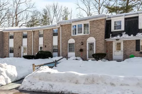 75 Sandy Pond Rd #41, Ayer, MA 01432