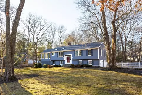 98 Satuit Trl, Scituate, MA 02066