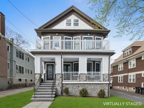 29 Commonwealth Rd #1, Watertown, MA 02472