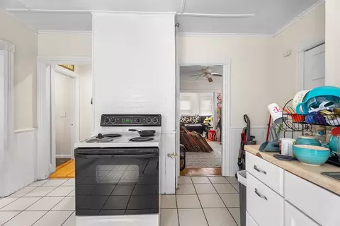 Entry Way - 21 4th St, Attleboro, MA 02703 photo 1 of 1