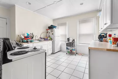 Kitchen - 21 4th St, Attleboro, MA 02703 photo 4 of 7
