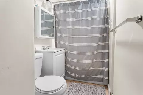 Bath - 21 4th St, Attleboro, MA 02703 photo 2 of 4